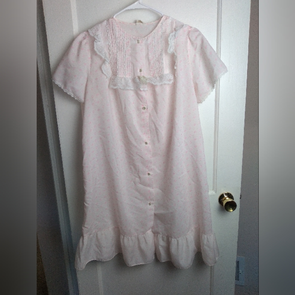 Vintage Stardust nightgown